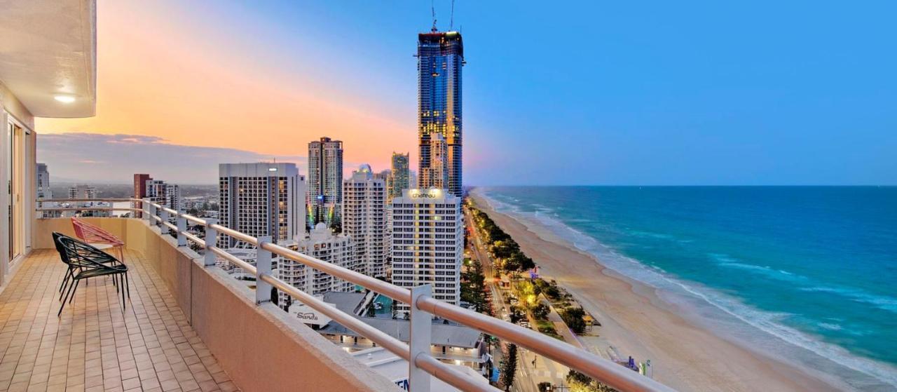 Zenith Ocean Front Apartments Gold Coast Exteriér fotografie