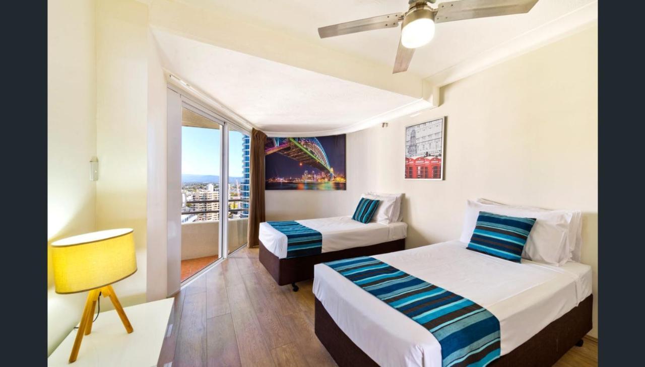 Zenith Ocean Front Apartments Gold Coast Exteriér fotografie