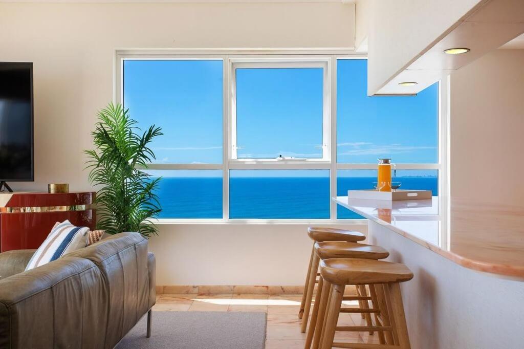 Zenith Ocean Front Apartments Gold Coast Exteriér fotografie