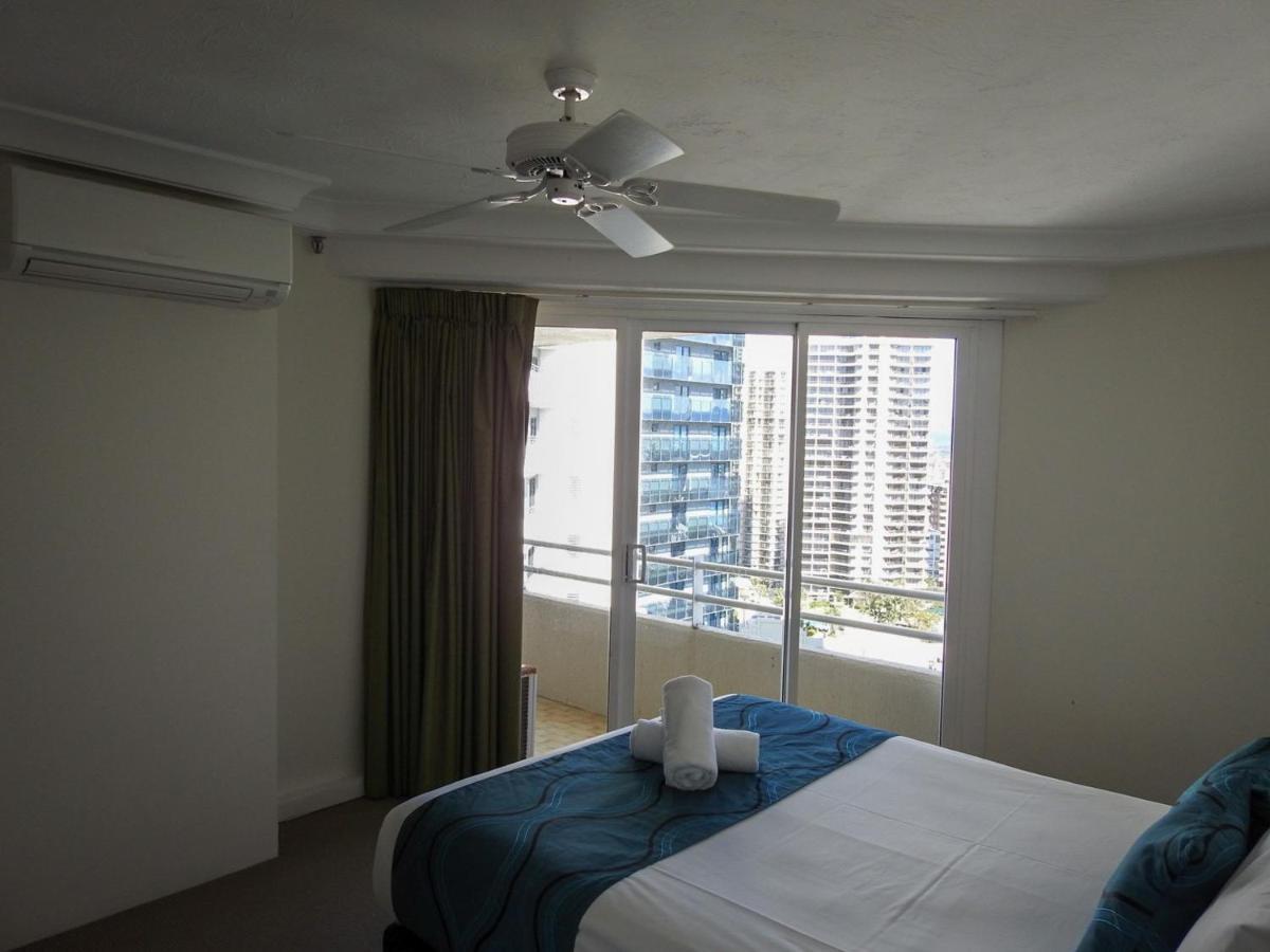 Zenith Ocean Front Apartments Gold Coast Exteriér fotografie
