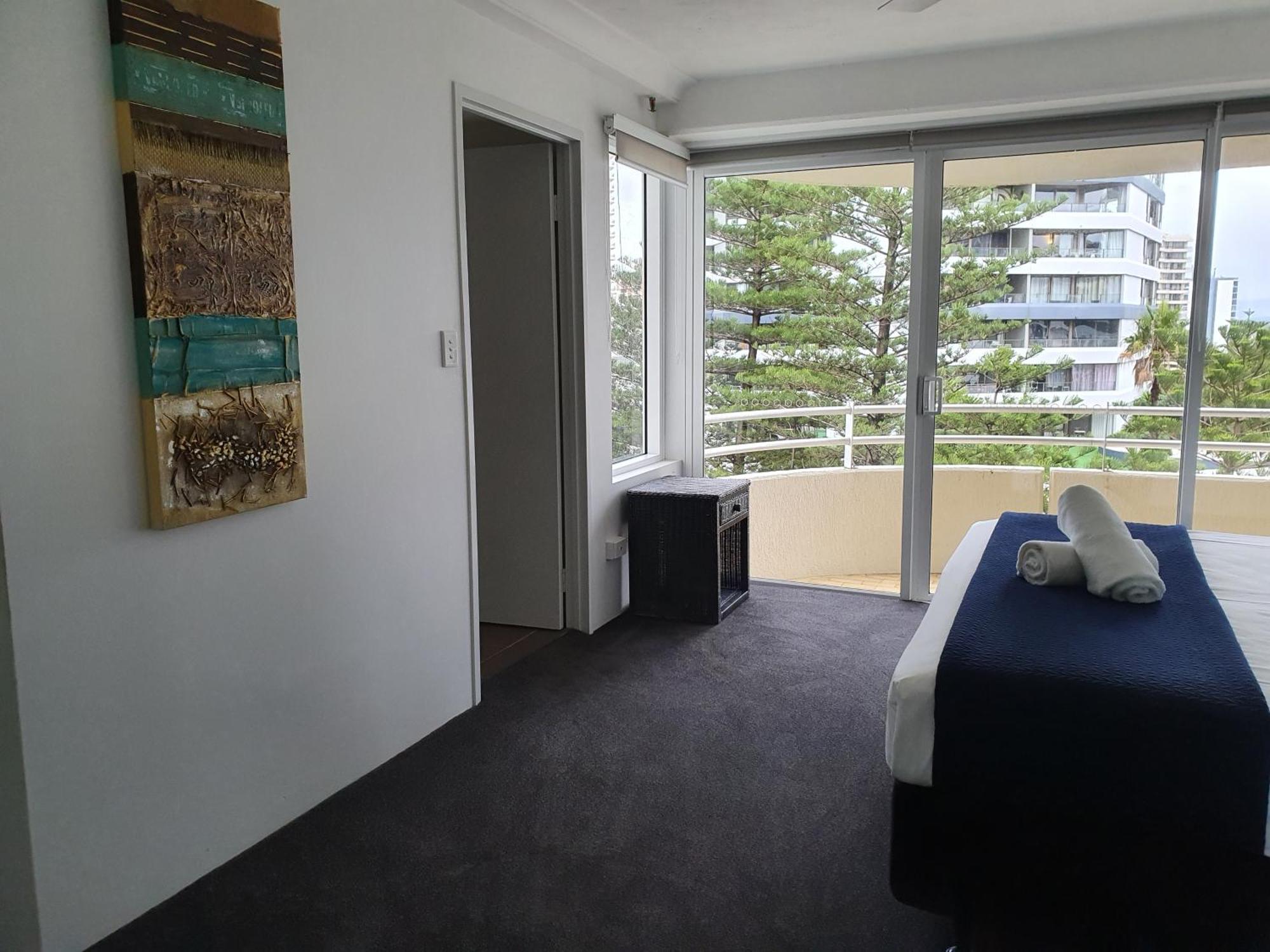 Zenith Ocean Front Apartments Gold Coast Exteriér fotografie