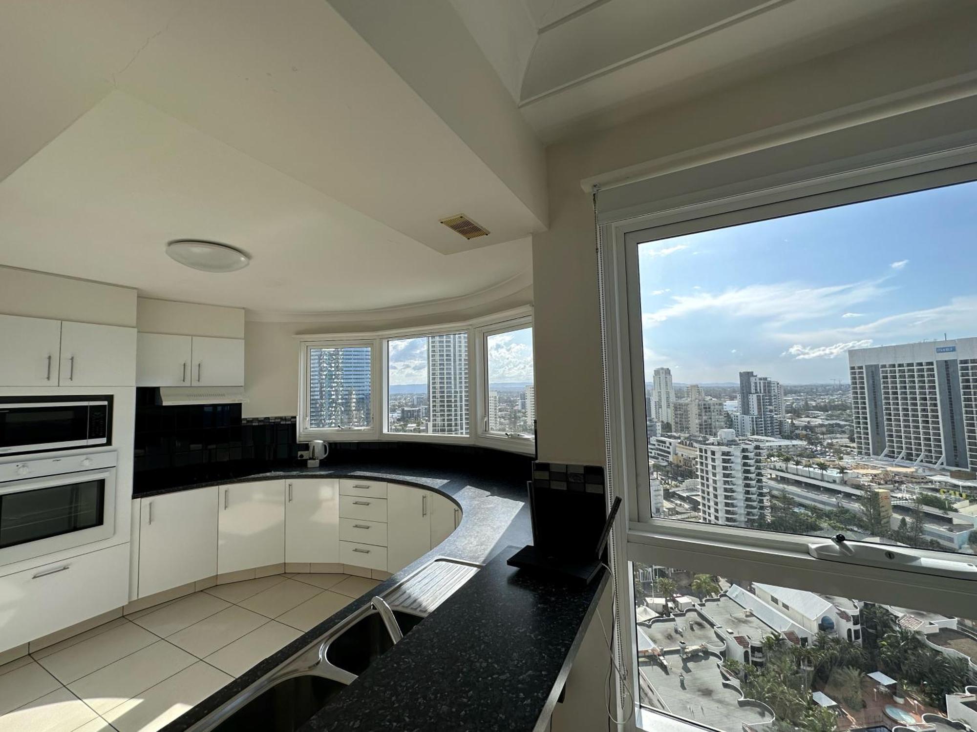 Zenith Ocean Front Apartments Gold Coast Exteriér fotografie
