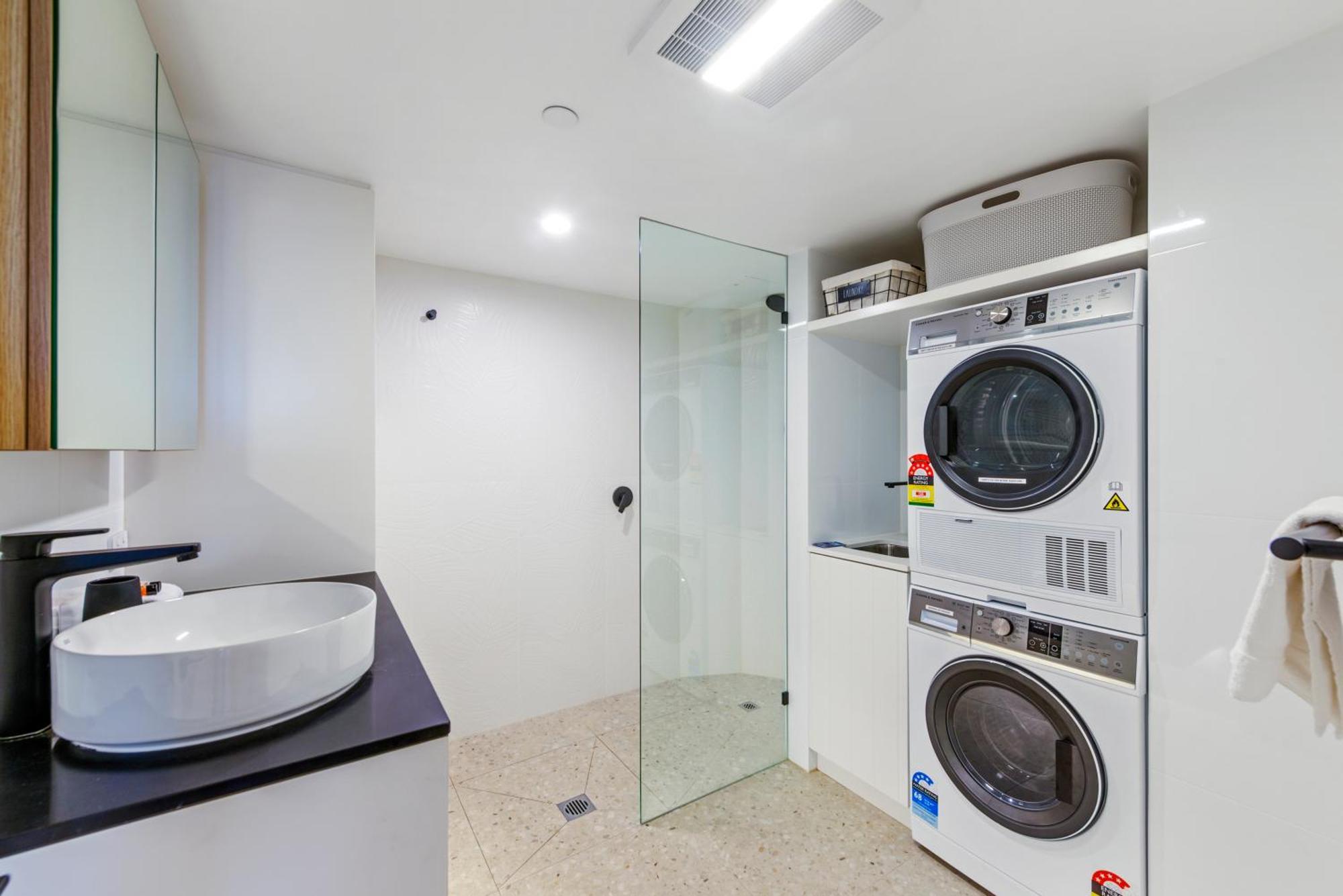 Zenith Ocean Front Apartments Gold Coast Exteriér fotografie
